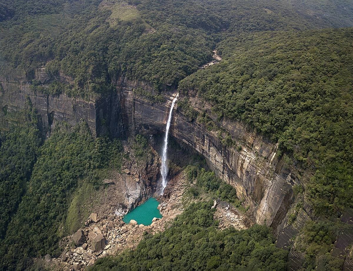 Nohkalikai falls